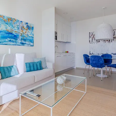 Intempo By Holuxe - 352 - 35th Floor