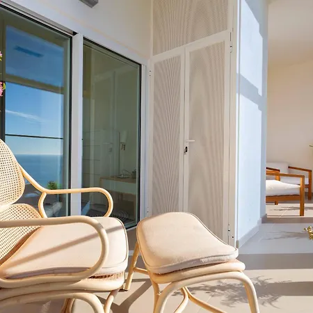 Daire Intempo By Holuxe - 352 - 35th Floor *